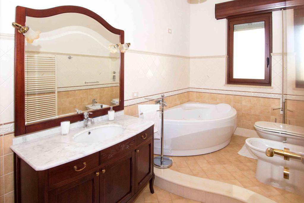 Casa Granata Hotel Trapani Bagian luar foto
